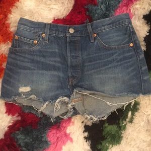 Levi Jean Shorts